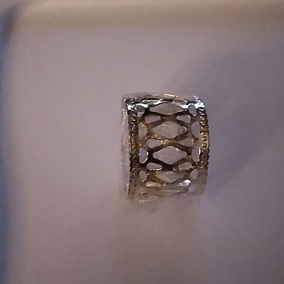 Set of Silver Plated Napkim Rings - Picture 2 of 4